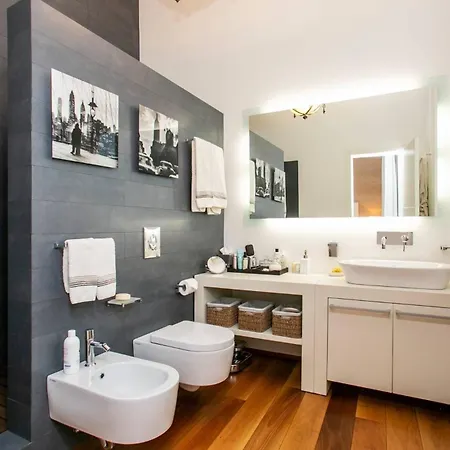 아파트 3br San Babila District - What'app - 0039-3512-039-610 - For Reservations!