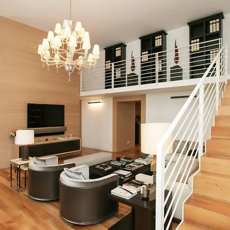 3br San Babila District - What'app - 0039-3512-039-610 - For Reservations!