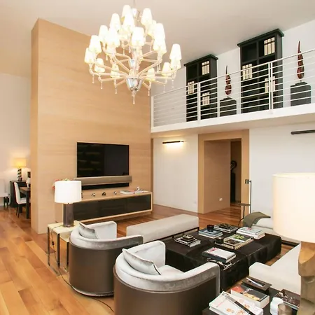 3br San Babila District - What'app - 0039-3512-039-610 - For Reservations!