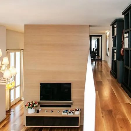 3br San Babila District - What'app - 0039-3512-039-610 - For Reservations! Apartamento *